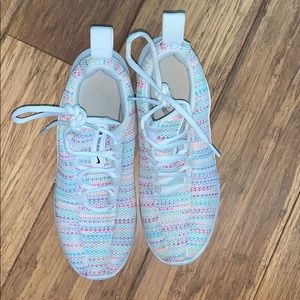 Multicolored Nike tennis shoes